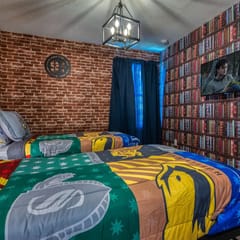 New villa with Harry Potter and Mickey bedrooms