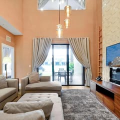 Spacious Luxury 4BR suite near Disney