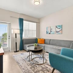 Stay Central, Explore More, Orlando 3BR Condo