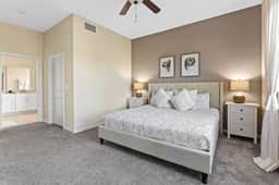 Amazing 2BR Apartment at Champions Gate - Image 2