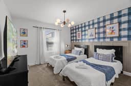 Amazing 4 Bedrooms  home with Pool close to Disney - Image 3