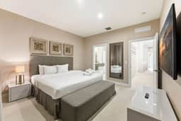 Chic 3BR Retreat, Patio with BBQ, all suites - Image 3