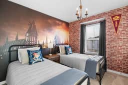 Chic Home, Game Room, Themed Beds - Image 5