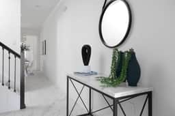 Chic Retreat - Unforgettable Stay - Image 5
