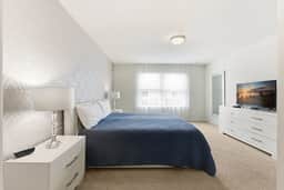 Cozy and Spacious 5BR with Pool Near Disney Parks - Image 4