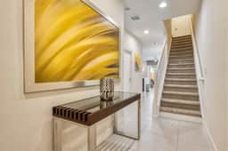 Distinctive Home, Private Pool - Image 2