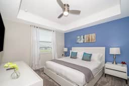 Elegant 2Bed Condo in Storey Lake, Prime Location - Image 2