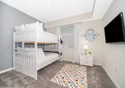 Elegant 2Bed Condo in Storey Lake, Prime Location - Image 3