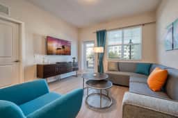 Leisure & Business Oasis-Near Convention Center - Image 3