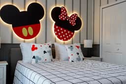 Luxurious Home Theme Beds & Private Pool - Image 4