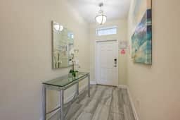 Luxury Storey Lake Retreat - Spacious, Disney-Near - Image 2
