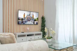 Magical Getaway - Super Cute 3BR Apartment - Image 5