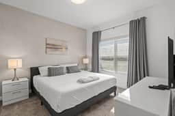 Modern design near Disney Top resort - Image 4