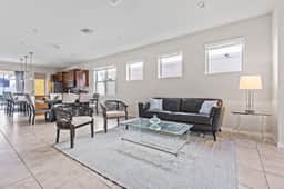 Pet Friendly Amazing 5 BR sleeps 10 - Image 5