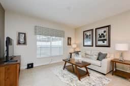 Spacious Cozy Comfort in Every Corner - Image 2