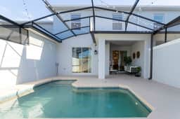 Stylish & Fun Retreat, Pool, Themed Rooms - Image 2