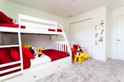 Stylish & Fun Retreat, Pool, Themed Rooms - Image 4