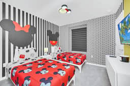 Stylish 5BR Home with Mickey & Cars Rooms - Image 3