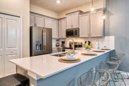 Stylish Golf View Condo, Absolutely Amazing - Image 4