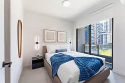 Stylish Miami Stay for 5 Guests - Image 3