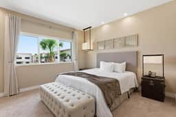 Stylish Retreat with Large Patio and Living areas - Image 3