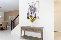 Super nice and spacious 9BDR home - Image 2