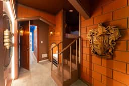 Unique Luxury Villa, Pool, Games and Themed Beds - Image 2