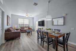 3BR Family Getaway, Prime Orlando Location - Image 2
