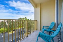 Orlando 3BR Condo, Space, Comfort and Location - Image 4