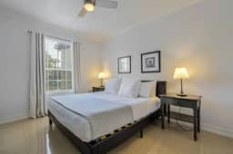 Orlando at Your Doorstep, 3BR condo, Sleeps 8 - Image 4