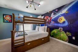 Family Fun 4BR, Pool, Top Location - Image 4
