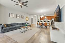 Spacious 3BR in Prime Orlando Location - Image 2