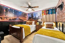 6BR Near Disney, Pool, Games and Themed Rooms - Image 2