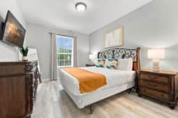 3BR Family Getaway, Prime Orlando Location - Image 4