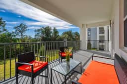 Your Orlando Retreat, 3BR at Prime Location - Image 4