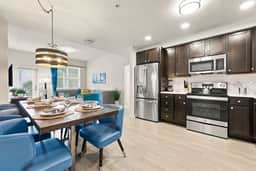 Comfortable 3BR Family Getaway, Top Location - Image 2