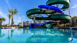 Family-Friendly Condo near Disney & Water Parks! - Image 2