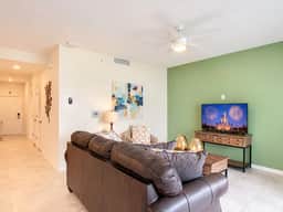 Family-Friendly Condo near Disney & Water Parks! - Image 3