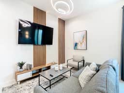Family-Friendly Townhouse with Pool & Resort - Image 4