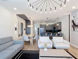 Exclusive Clermont Retreat with Private Pool - Image 4