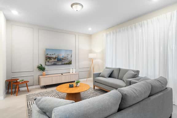 Chic Home, Game Room, Themed Beds - Image 1