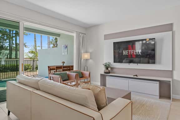 Elegant Vacation Home Near Disney - Image 1