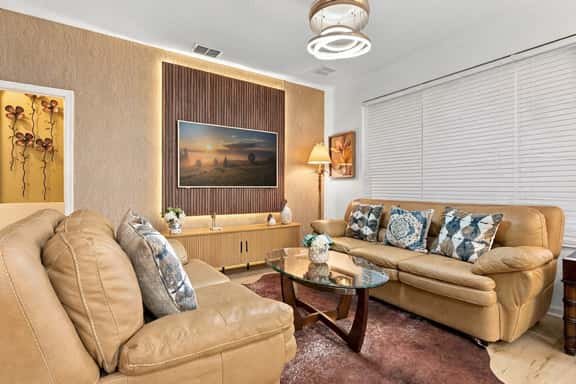 6BR Near Disney, Pool, Games and Themed Rooms - Image 1