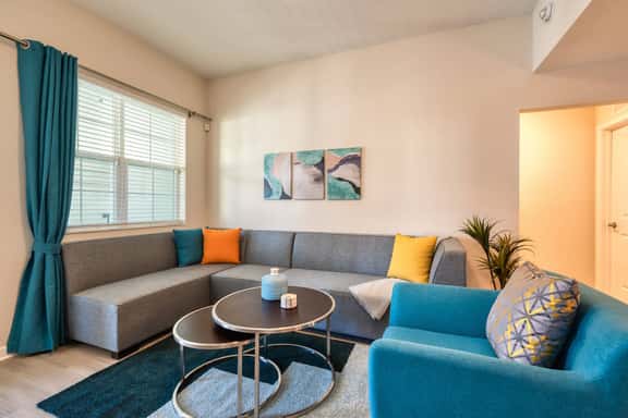 Your Orlando Retreat, 3BR at Prime Location - Image 1