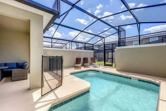 Kissimmee Townhouse with Private Pool & Waterpark - Image 1