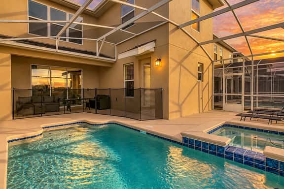 Theme Park Villa: Pool, Game Room, Family Getaway! - Image 1