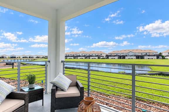 Family-Friendly Condo near Disney & Water Parks! - Image 1