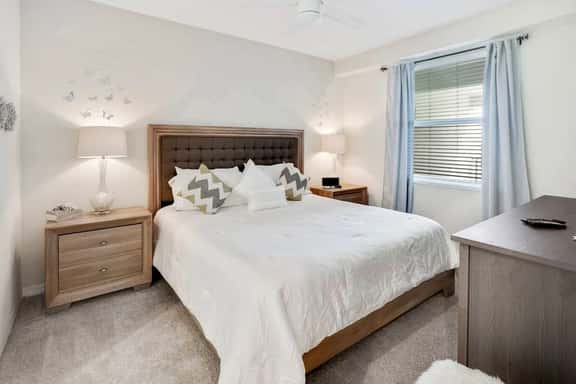 Disney Condo: Waterpark Fun & Family Comfort! - Image 1