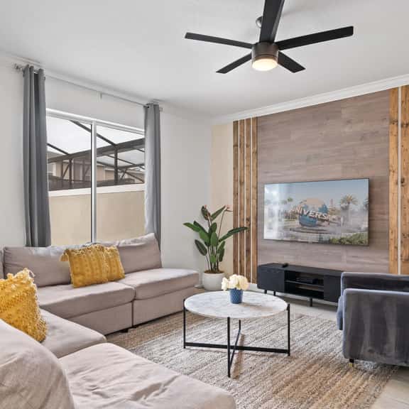 Stunning home at Storey Lake, close to Disney - Image 1
