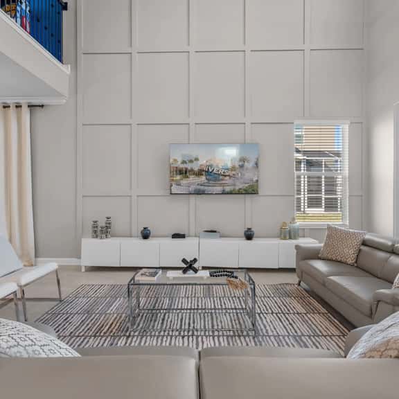 Stylish 5BR Home with Themed Bedrooms - Image 1